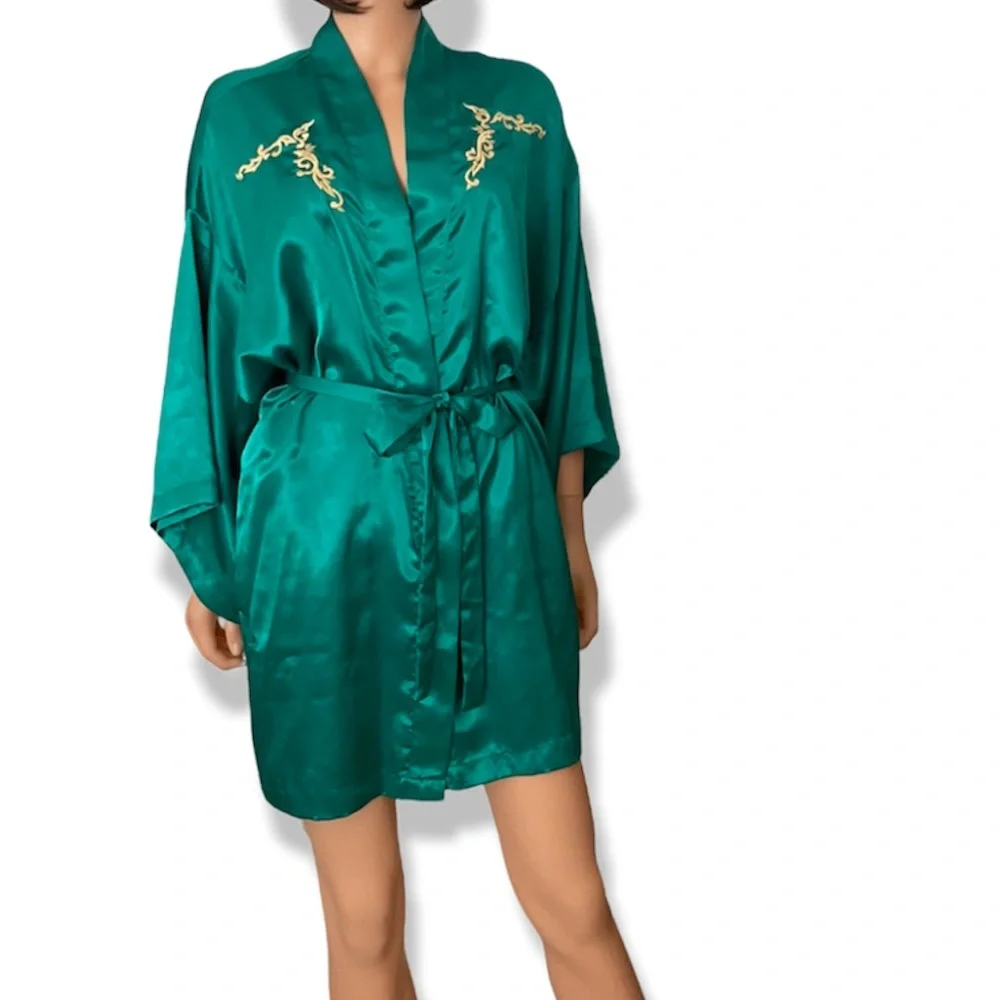 Vintage Val Mode 1990’s green satin robe